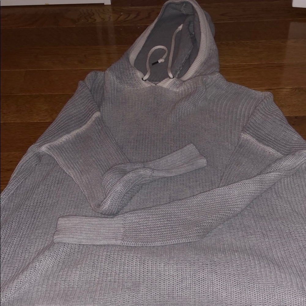 grey sweater